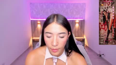 Snapshot of antonella_grayy chatting on March 3, 5:20 pm Antonella Grayy online show from March 3, 5:20 pm