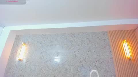 Anto online show from November 14, 9:49 pm