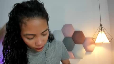 AntonellaHall  online show from February 20, 11:53 am