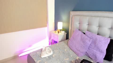 Sarah online show from January 31, 6:36 pm