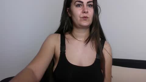 Snapshot of antonia1313 chatting on October 5, 6:11 am Antonia online show from October 5, 6:11 am