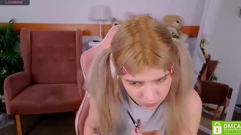 antonia_ferrero online show from January 18, 8:34 am