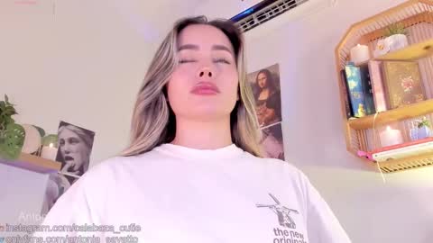 Snapshot of antonia_savatto_ chatting on September 29, 9:36 pm o ANTO online show from September 29, 9:36 pm