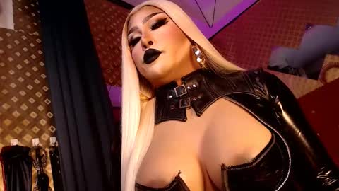 antoniasaints69 online show from November 6, 8:01 pm