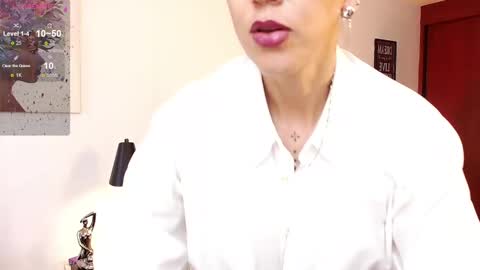 Snapshot of antoniavillamizar chatting on March 1, 1:07 pm Anto online show from March 1, 1:07 pm