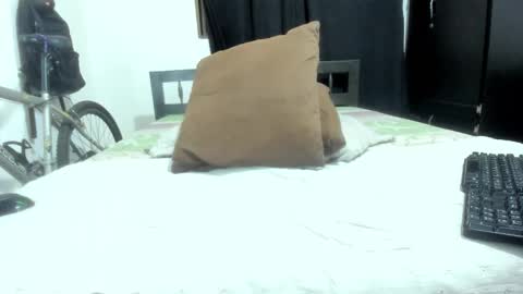 Juan Camilo online show from December 23, 3:02 am