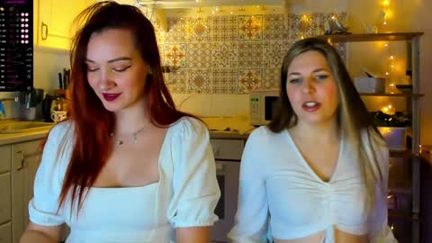 Anya online show from February 3, 8:35 pm