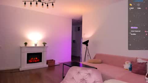 Anysa Smith online show from March 22, 10:03 pm