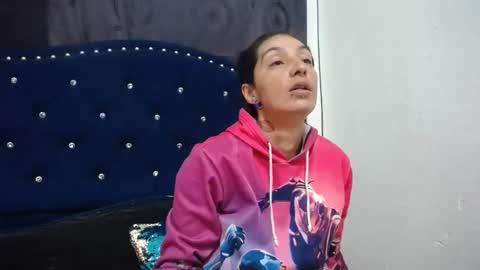 anyu online show from January 23, 12:19 pm