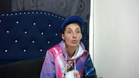 anyu online show from March 2, 1:47 am