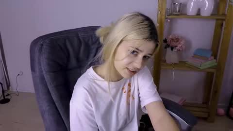 ApheliaStar online show from November 14, 3:58 pm