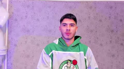 Apolo Grayy online show from February 8, 8:51 am