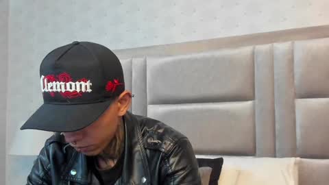 Apolo Biker online show from February 4, 6:06 pm