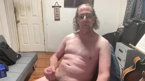 Apostrphy online show from April 24, 9:50 pm