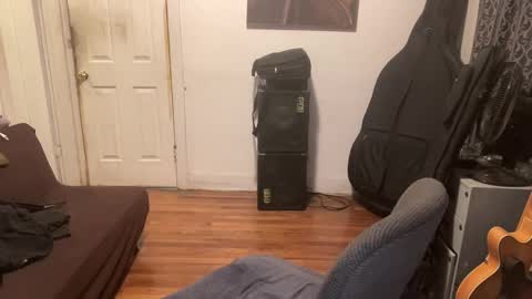 Apostrphy online show from January 7, 12:45 am