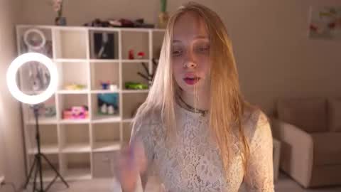  REYNA  my friend   online show from October 20, 4:23 pm