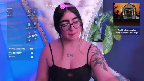 Snapshot of appril_foxx chatting on October 15, 6:31 pm apprilfoxx online show from October 15, 6:31 pm