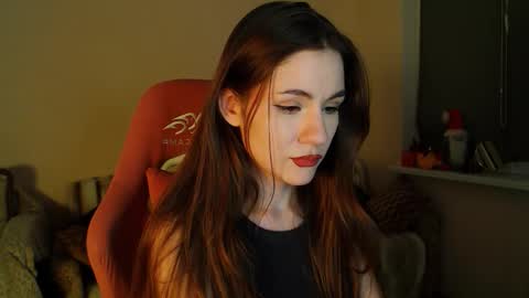 April online show from January 10, 8:25 pm