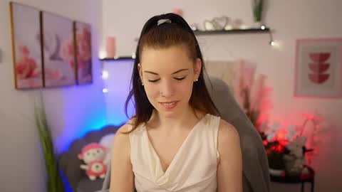 april_olsen online show from February 21, 2:53 pm