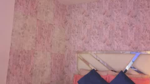 Isabella online show from April 4, 8:49 pm