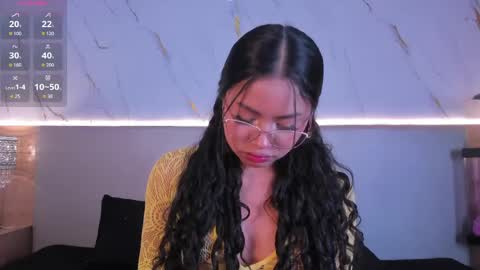 aprilgrey111 online show from March 27, 7:48 pm