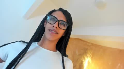 aprill_fox online show from March 11, 4:30 am