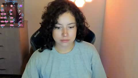 Snapshot of aqua_emilly chatting on September 18, 11:42 pm aqua emilly online show from September 18, 11:42 pm