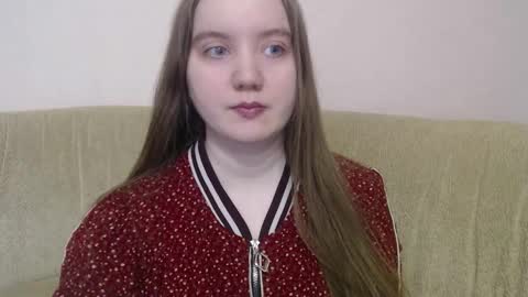 Josefin online show from January 8, 6:30 am