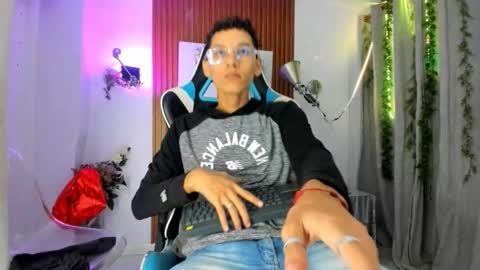 Snapshot of aquarius_xxx chatting on October 20, 11:26 am aquarius_xxx online show from October 20, 11:26 am