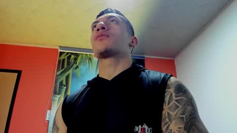 Jonathan online show from November 22, 5:33 pm