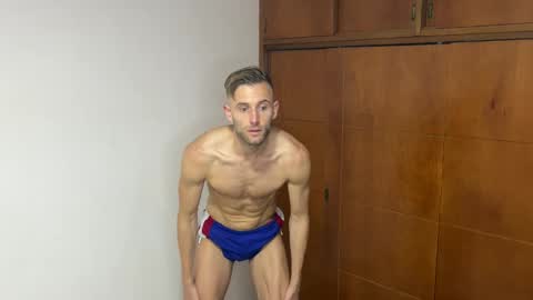 Aquilesmade online show from December 8, 12:02 am