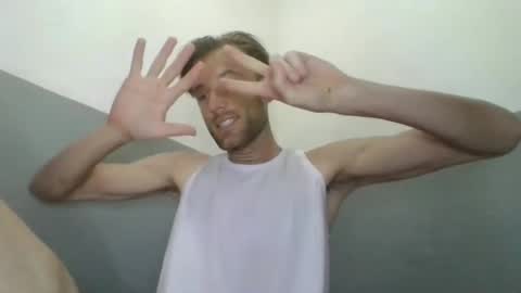 Aquilesmade online show from November 3, 3:13 pm