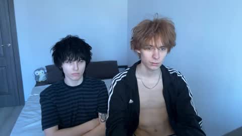 zik and kris online show from March 30, 9:42 am