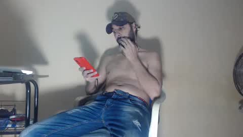 Snapshot of arabebigcock chatting on October 19, 6:07 am ARABE online show from October 19, 6:07 am
