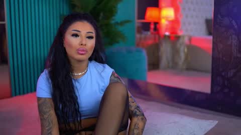 arabellaposh online show from November 25, 7:29 am