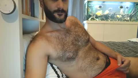 hairycub online show from December 25, 9:24 am