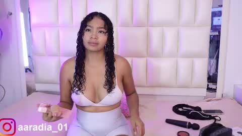   online show from February 6, 7:34 am