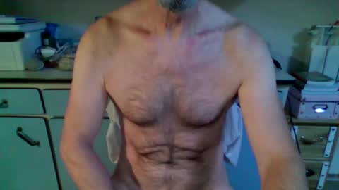 Snapshot of aragon3000 chatting on September 24, 7:04 am aragon3000 online show from September 24, 7:04 am