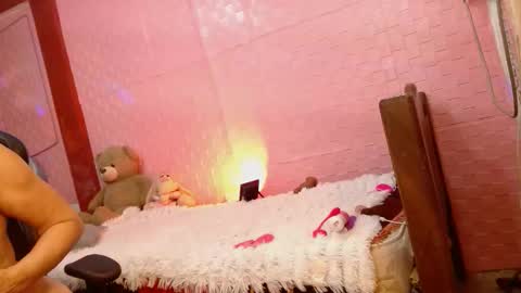 Snapshot of aranza_sexy chatting on September 20, 10:40 am Aranza online show from September 20, 10:40 am