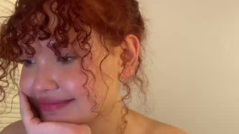 Aresha  online show from April 15, 7:58 pm