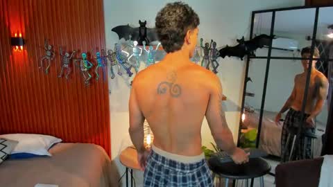 Snapshot of aress444 chatting on September 27, 2:09 am aress444 online show from September 27, 2:09 am