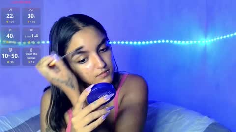 Bella online show from April 25, 2:36 pm