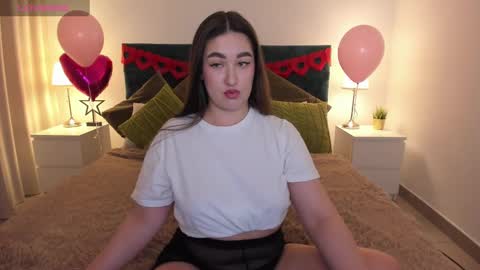 aria_blisss online show from February 19, 12:55 pm