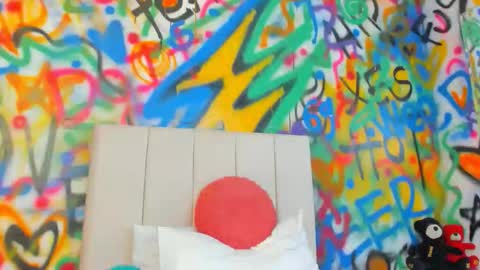 aria online show from March 26, 1:27 pm