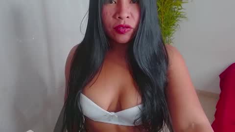 aria online show from March 10, 9:18 pm