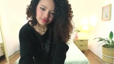 Snapshot of ariaa_23 chatting on September 8, 2:27 pm ariaa_23 online show from September 8, 2:27 pm