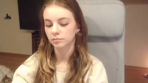 Snapshot of ariacreazy chatting on October 10, 8:46 pm AriaCreazy online show from October 10, 8:46 pm