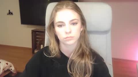 AriaCreazy online show from November 9, 9:28 pm