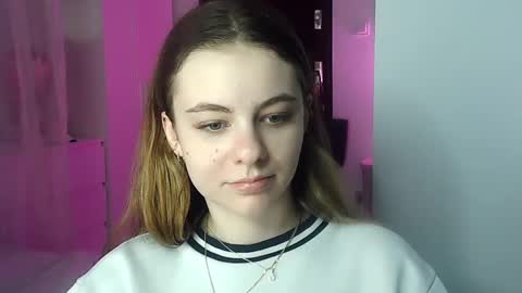 Snapshot of ariacreazy chatting on December 4, 9:51 pm AriaCreazy online show from December 4, 9:51 pm