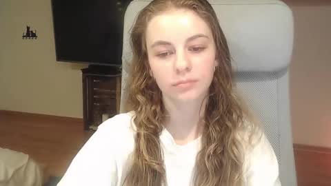 Snapshot of ariacreazy chatting on October 14, 9:07 pm AriaCreazy online show from October 14, 9:07 pm